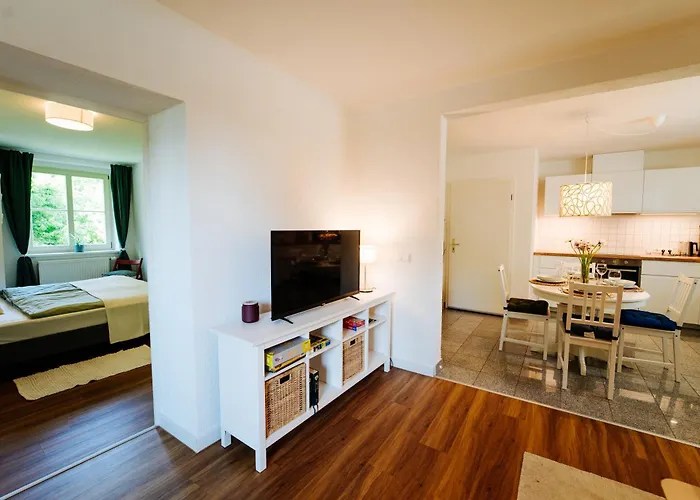 Levin - 56qm, Bis 4 Personen, Free Wifi&parken * Dornburg-Camburg